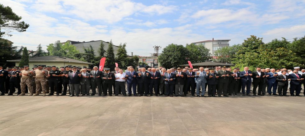 ŞEHİTLERİMİZ DUALARLA YAD EDİLDİ