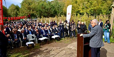 AKKUŞ FASULYESİNDE HASAT ZAMANI