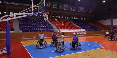ENGELSİZLER ORDUSU İZMİR BŞB SPOR KULÜBÜNÜ AĞIRLIYOR