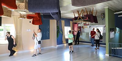 “TERS EV” YENİLENEN YÜZÜYLE MİSAFİRLERİNİ AĞIRLIYOR