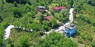 ÜNYE-KUMRU BAĞLANTI YOLUNDA BETON SEVİNCİ