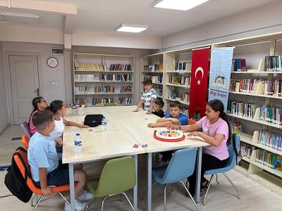 media-library4BGe57