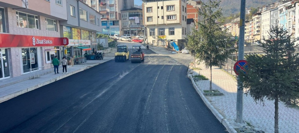 6,5 YILDA KUMRU’YA 145 KM YOL