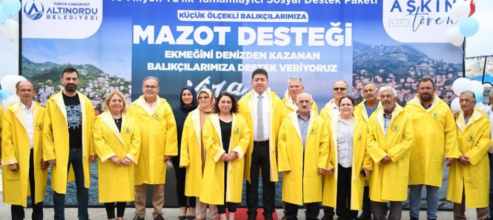 ALTINORDU BELEDİYESİ’NDEN BALIKÇILARA DESTEK  