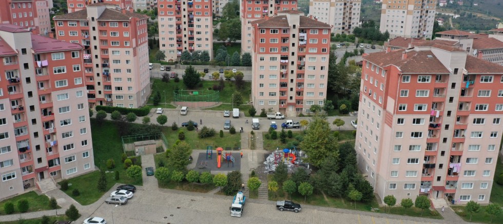 ALTINORDU'DA PARKLAR VE YEŞİL ALANLAR PIRIL PIRIL