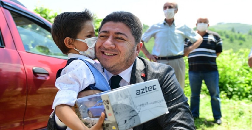 AŞKAN TÖREN, "BİZİM BELEDİYECİLİĞİMİZ HİZMET VE GÖNÜL BELEDİYECİLİĞİ"