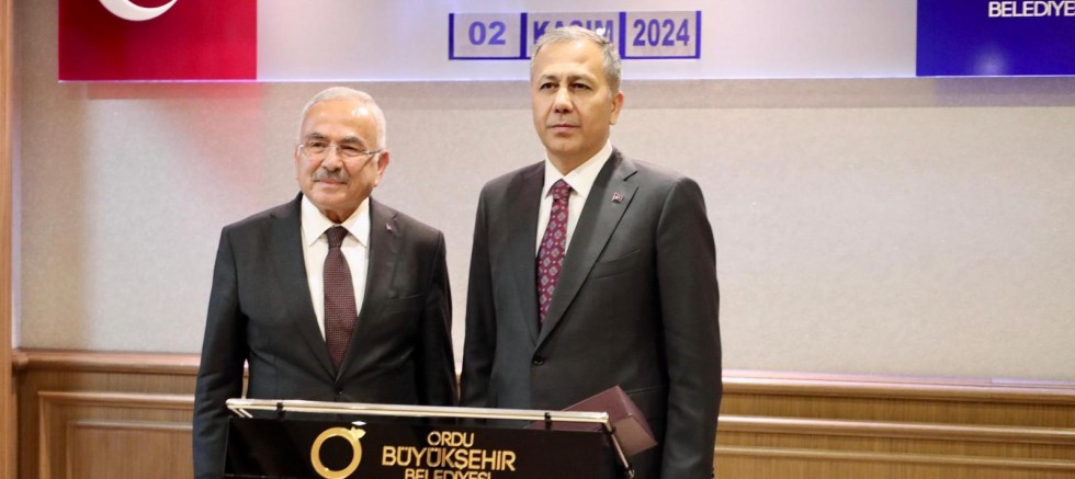 BAKAN YERLİKAYA BÜYÜKŞEHİR’DE 