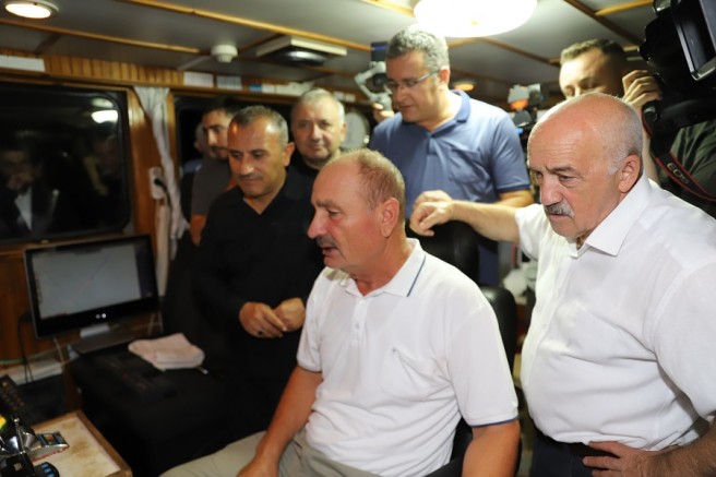 BALIKÇILAR VİRA BİSMİLLAH DEDİ