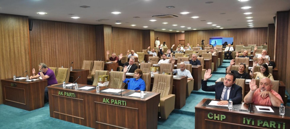 BAŞKAN AŞKIN TÖREN’DEN TARİHİ KARAR