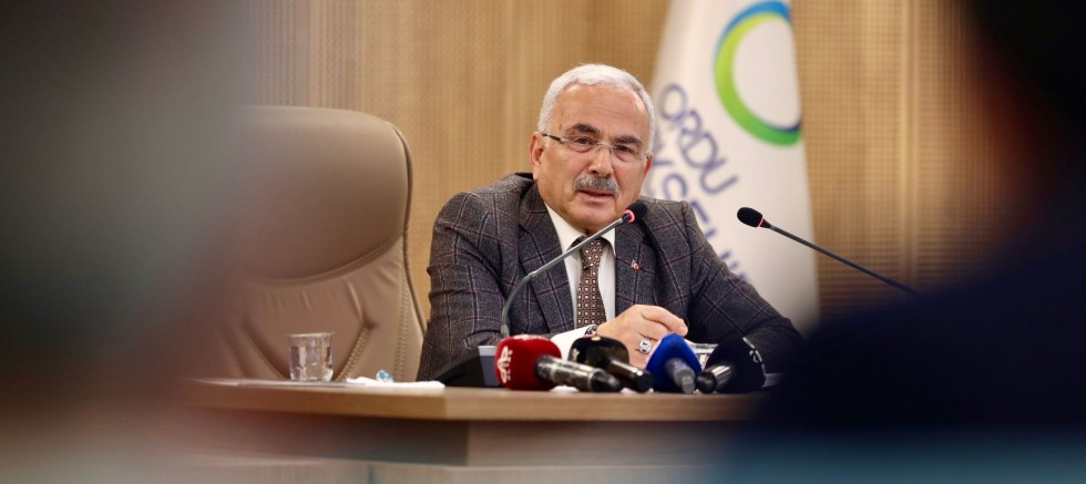 BAŞKAN GÜLER: “207 AYRI NOKTADA ŞANTİYE GİBİ 195 EKİPLE ÇALIŞIYORUZ”