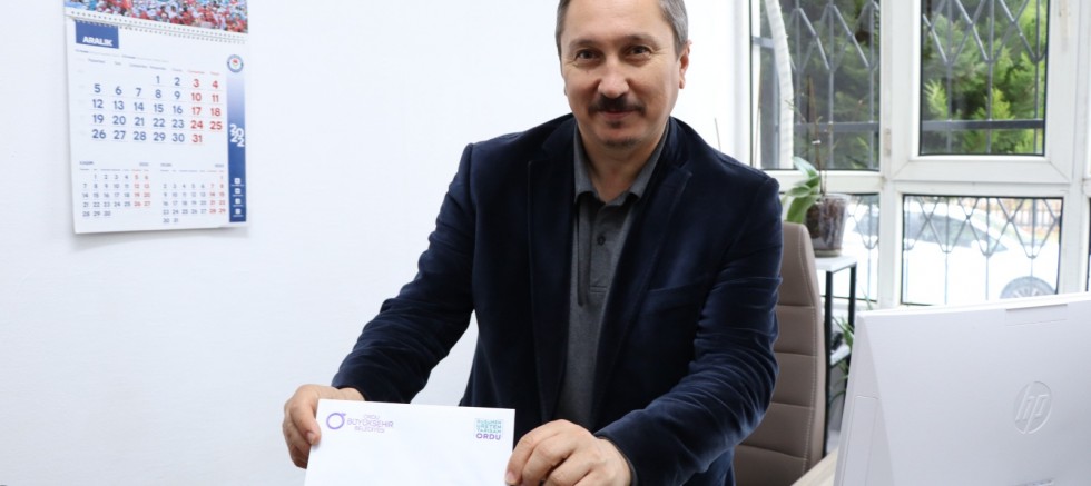 BAŞKAN GÜLER’DEN ÖĞRETMENLERE JEST 