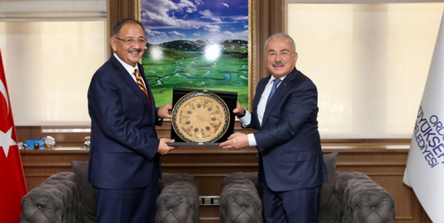 BAŞKAN GÜLER, ÖZHASEKİ’Yİ AĞIRLADI