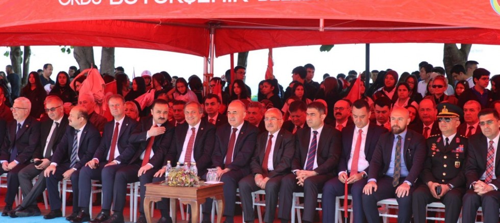 BAŞKAN GÜLER: “TÜRKİYE’NİN DÖRT BİR YANINDA COŞKU VAR”