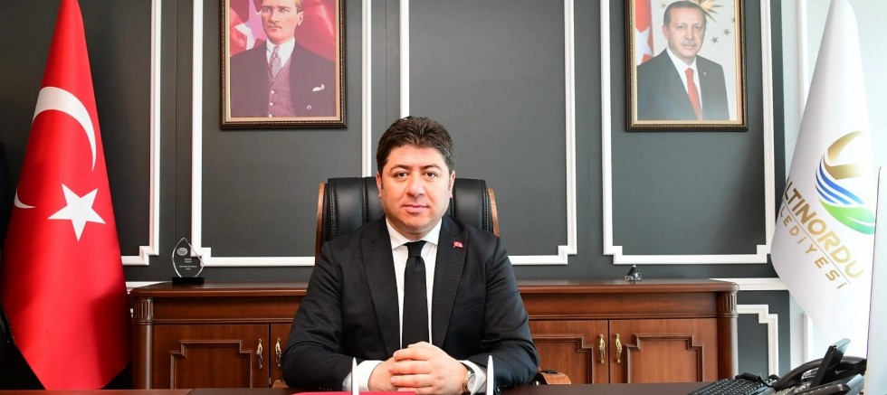 BAŞKAN TÖREN “İSTİKLAL MARŞIMIZ GERÇEK BİR BAĞIMSIZLIK BEYANNAMESİDİR”
