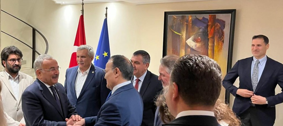 BÜYÜKELÇİ BOZAY, BAŞKAN GÜLER’İN ONURUNA DAVET VERDİ