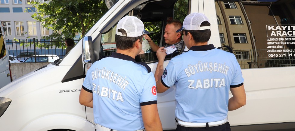 BÜYÜKŞEHİR BELEDİYESİNDEN ÖĞRENCİ SERVİSLERİNE SIKI DENETİM