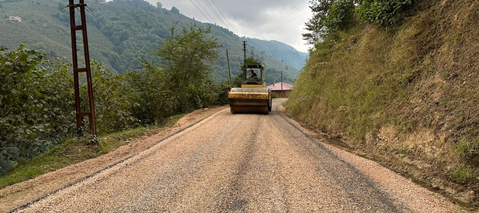 BÜYÜKŞEHİR ÇAMAŞ’IN SORUNLARINI ÇÖZÜYOR