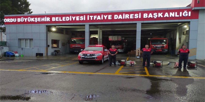 BÜYÜKŞEHİR’DEN ARTVİN’E YARDIM ELİ