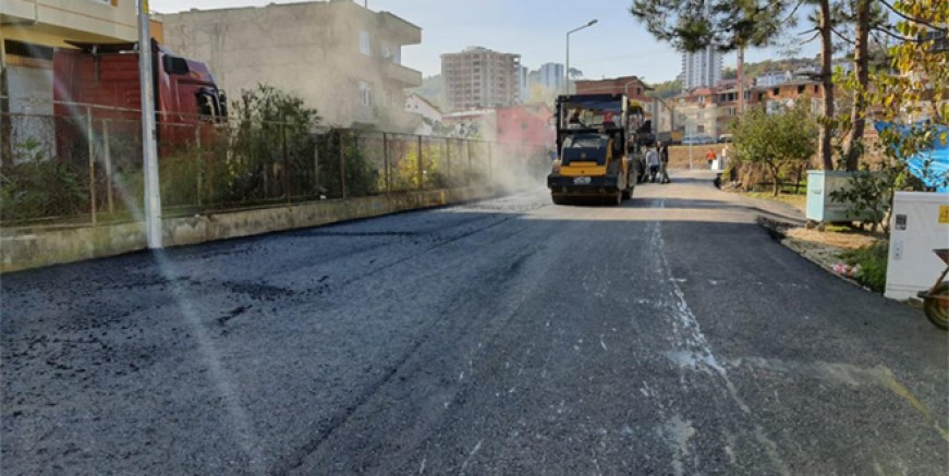 BÜYÜKŞEHİR’DEN FATSA’NIN MERKEZİNE ‘SICAK’ ÇÖZÜM