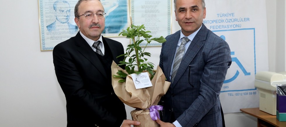 BÜYÜKŞEHİR ENGELLİLERİ UNUTMADI 