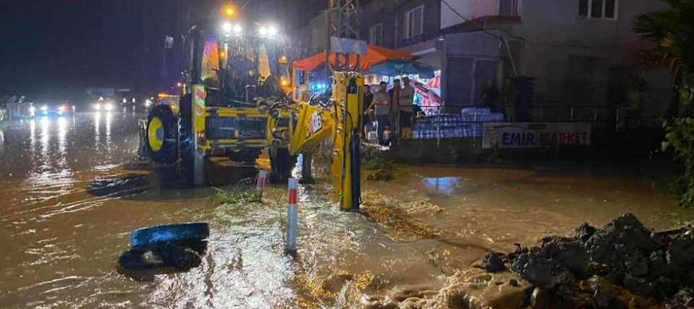 BÜYÜKŞEHİR FELAKETİ ÖNLEDİ