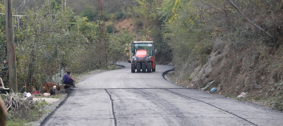 BÜYÜKŞEHİR KABATAŞ’IN SORUNLARINI ÇÖZÜYOR