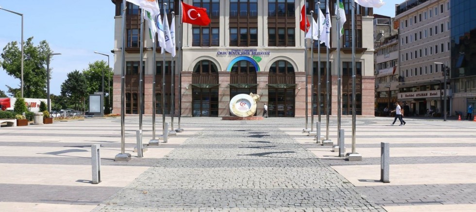 BÜYÜKŞEHİR YENİ YILDA GÖREV BAŞINDA