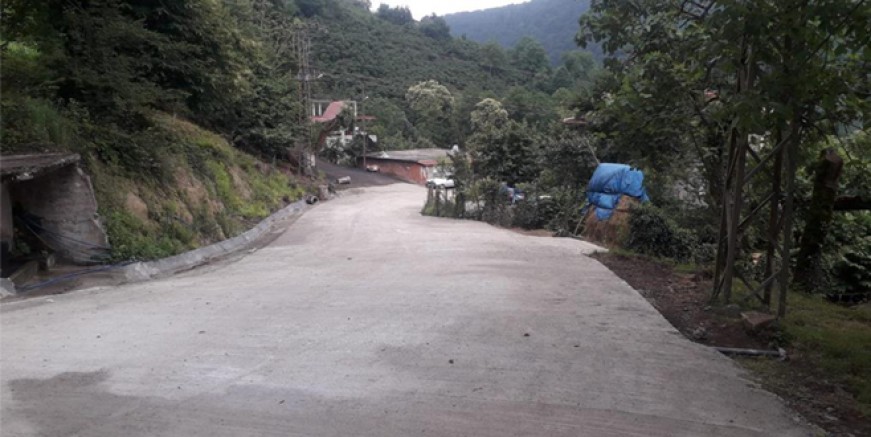 ÇAYBAŞI’NIN GRUP YOLLARINA BETON KONFORU