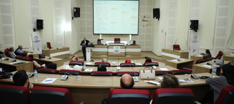 DAVET MERKEZİ GİRİŞİMCİLERE EV SAHİPLİĞİ YAPIYOR 