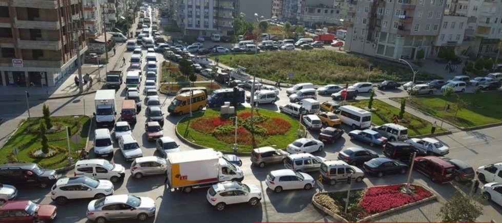 DİNAMİK KAVŞAKLAR TRAFİĞİ RAHATLATTI
