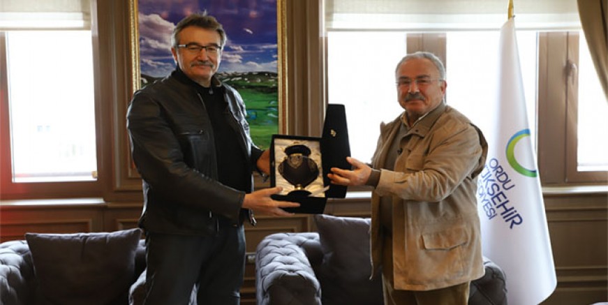 ESKİ BAKAN KÜRŞAT TÜZMEN ORDU’DA 