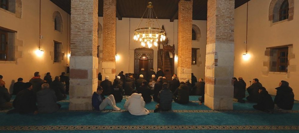 ESKİPAZAR CAMİİ İBADETE AÇILDI
