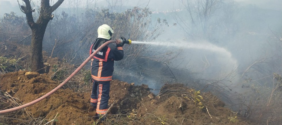 FIRTINA YANGINLARA SEBEP OLDU