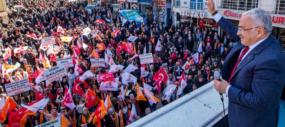 GÖLKÖY’DE TARİHİ MİTİNG