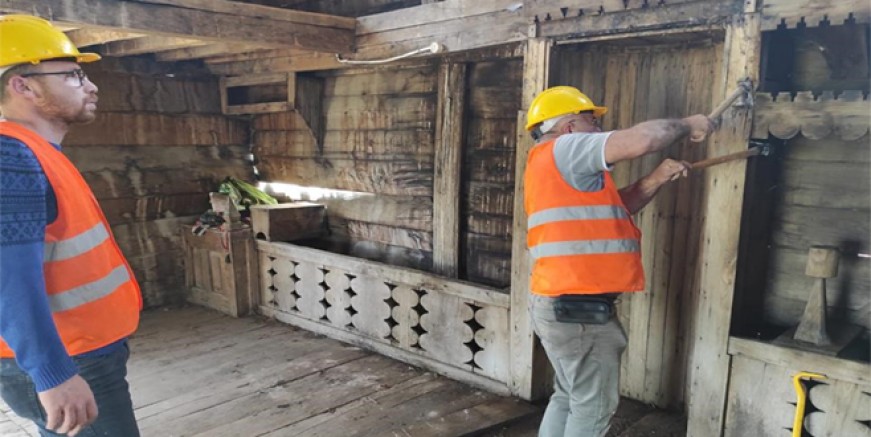 GÜRGENTEPE’DE TARİHİ CAMİ RESTORE EDİLİYOR  