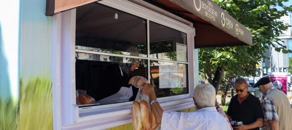 HALK EKMEK’TE, EKMEK BAŞI 4,5 TL KAR 