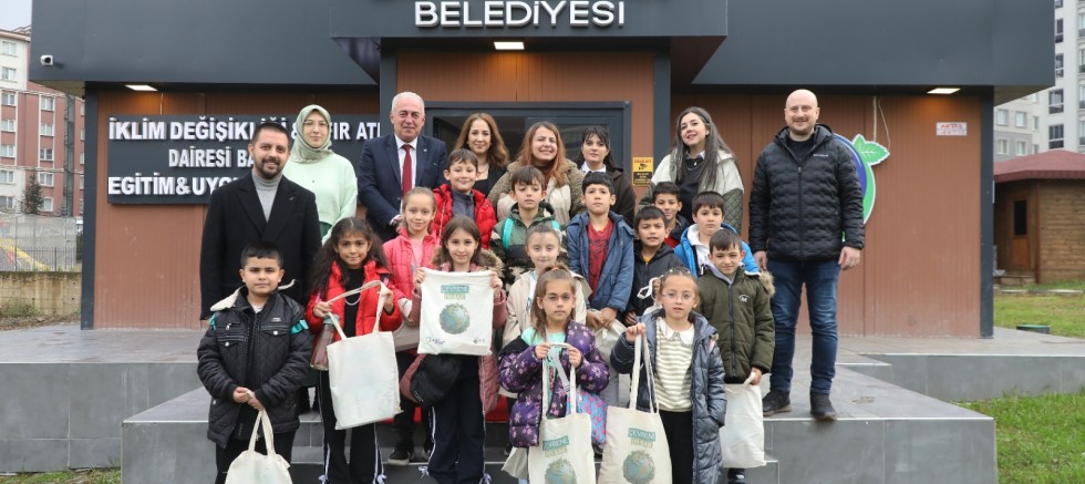 İLK EĞİTİM ÖĞRENCİLERE VERİLDİ
