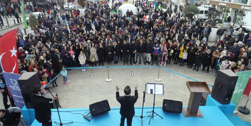 KENT ORKESTRASI YOLA ÇIKIYOR