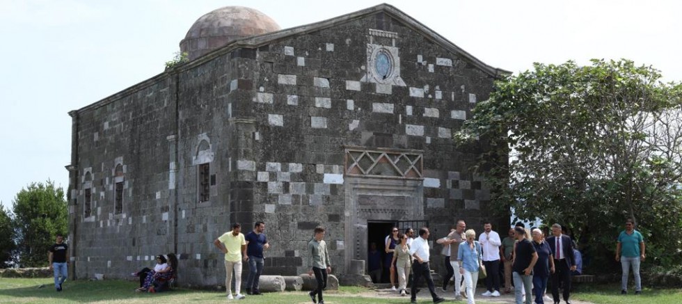 KÖŞE YAZARLARINDAN ORDU’YA ÇIKARMA  