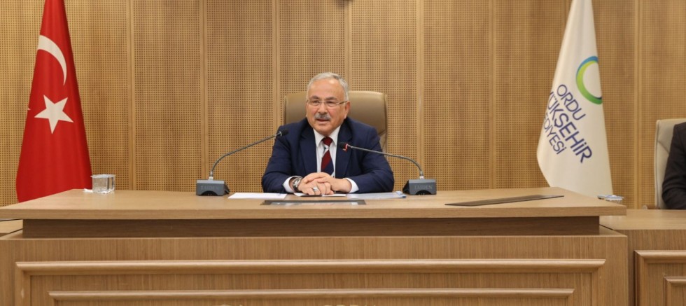 ÖĞRENCİLER ŞEHRİNİ TANIMAYA DEVAM EDİYOR 