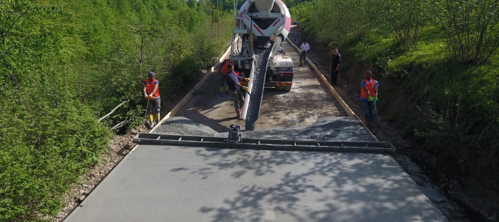 ORDU’DA 330 KM BETON YOL HİZMETE SUNULDU