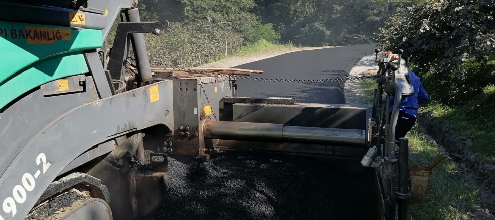 ORDU’DA ASFALT SEFERBERLİĞİ SÜRÜYOR