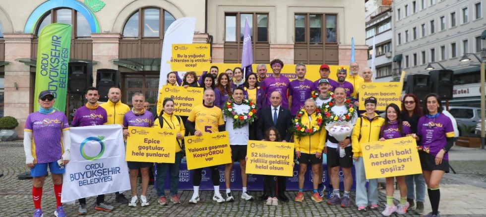 ORDULULAR GÜNÜ’NDE 52 KM KOŞTULAR