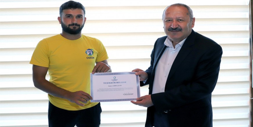 OSKEM’E KUÇAK DOLUSU TEŞEKKÜR