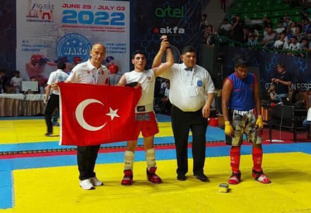 ÖZBEKİSTAN’DAN ŞAMPİYONLUK GELDİ