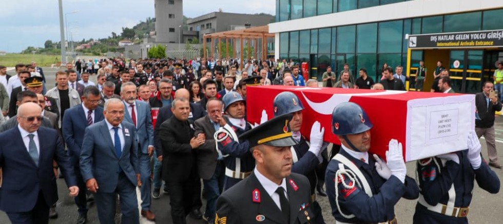 ŞEHİDİMİZ PİYADE UZMAN ÇAVUŞ ÜMİT KESTİ, SON YOLCULUĞUNA UĞURLANDI