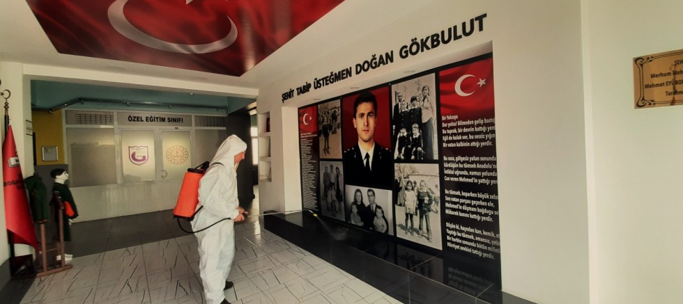 TÜM OKULLAR KÖŞE BUCAK TEMİZLENİYOR