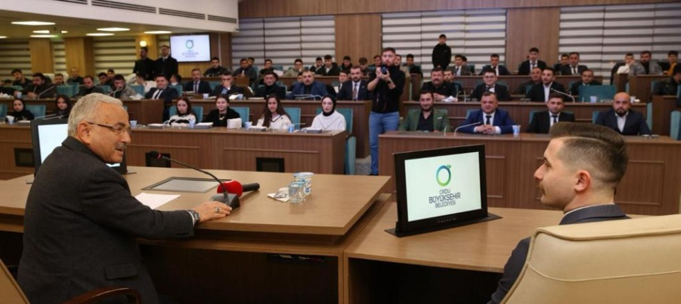 ÜLKÜ OCAKLARINDAN HİLMİ GÜLER’E BÜYÜK DESTEK
