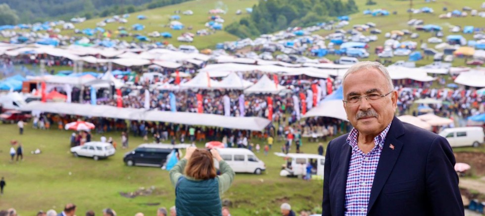 ULUVAHTA’DA BAŞKAN GÜLER’E YOĞUN İLGİ 