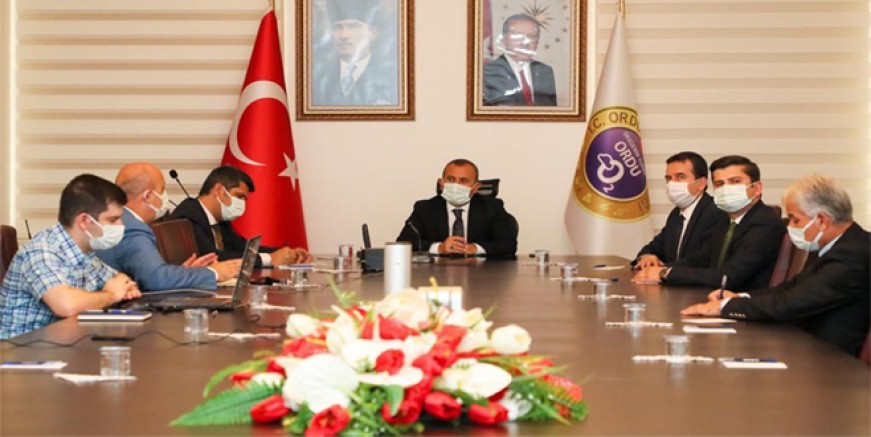 VALİ SONEL, “AŞI ÇALIŞMALARINDA FARKINDALIK OLUŞTURALIM”